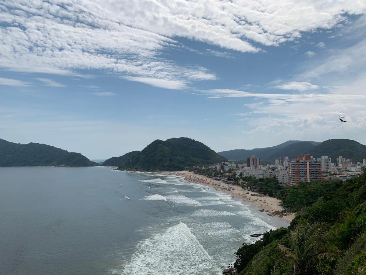 Lindo Apto Com Piscina A 150M Da Praia Do Tombo Guarujá Zewnętrze zdjęcie