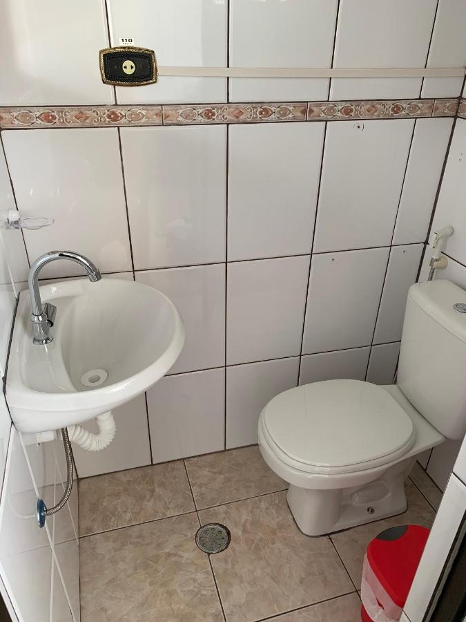 Lindo Apto Com Piscina A 150M Da Praia Do Tombo Guarujá Zewnętrze zdjęcie
