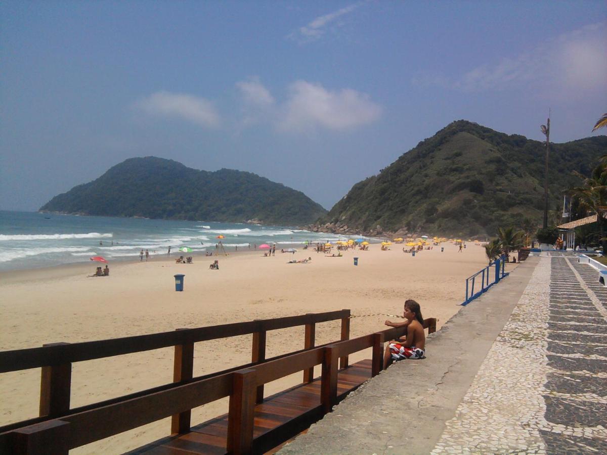 Lindo Apto Com Piscina A 150M Da Praia Do Tombo Guarujá Zewnętrze zdjęcie
